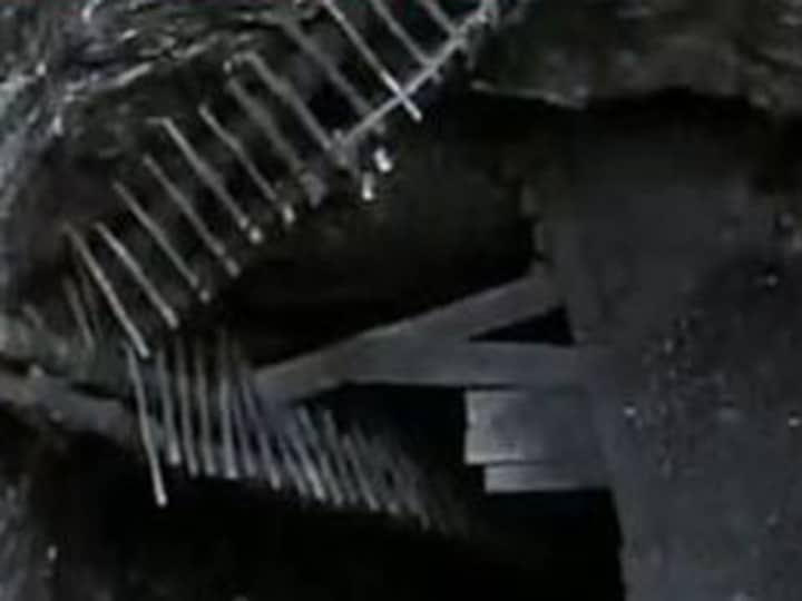 Power failure: 200 miners trapped underground in West Bengal