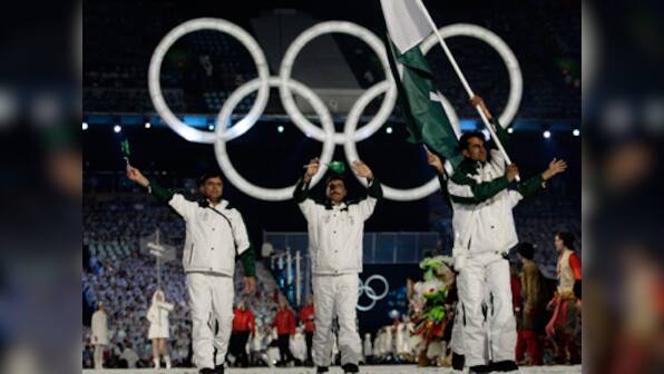 Pak wants players to wear traditional dress at Oly opening
