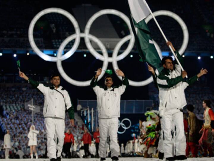 Pak wants players to wear traditional dress at Oly opening