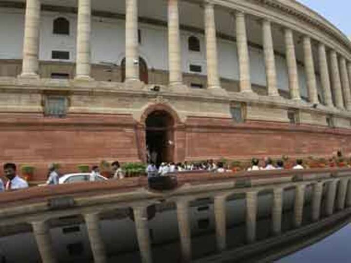 Speaker sets up panel to suggest new home for Parliament