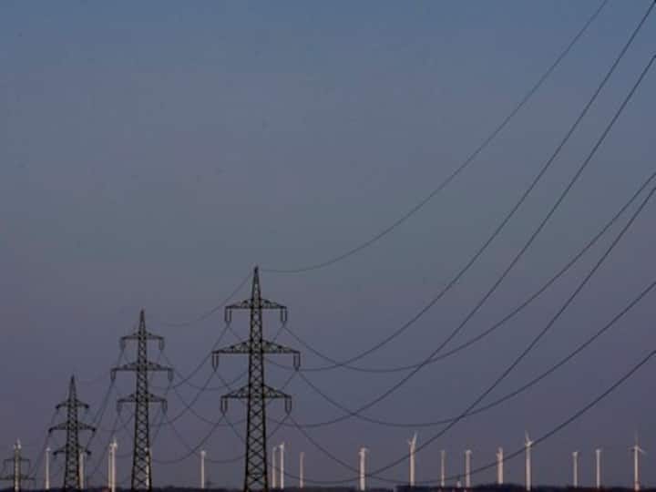 Blackout hit Delhi gets respite from the rain gods