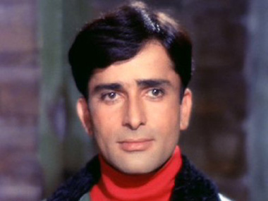Shashi Kapoor undergoes cataract surgery Shashi Kapoor undergoes cataract surgery