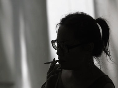 Childhood trauma makes it hard to kick the butt Childhood trauma makes it hard to kick the butt