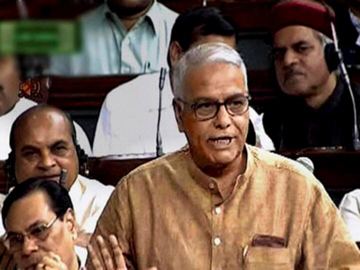 Govt mishandled GAAR, scaring foreign investors: Sinha