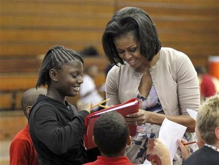 Once reluctant, Michelle Obama embraces the campaign trail-World News ...