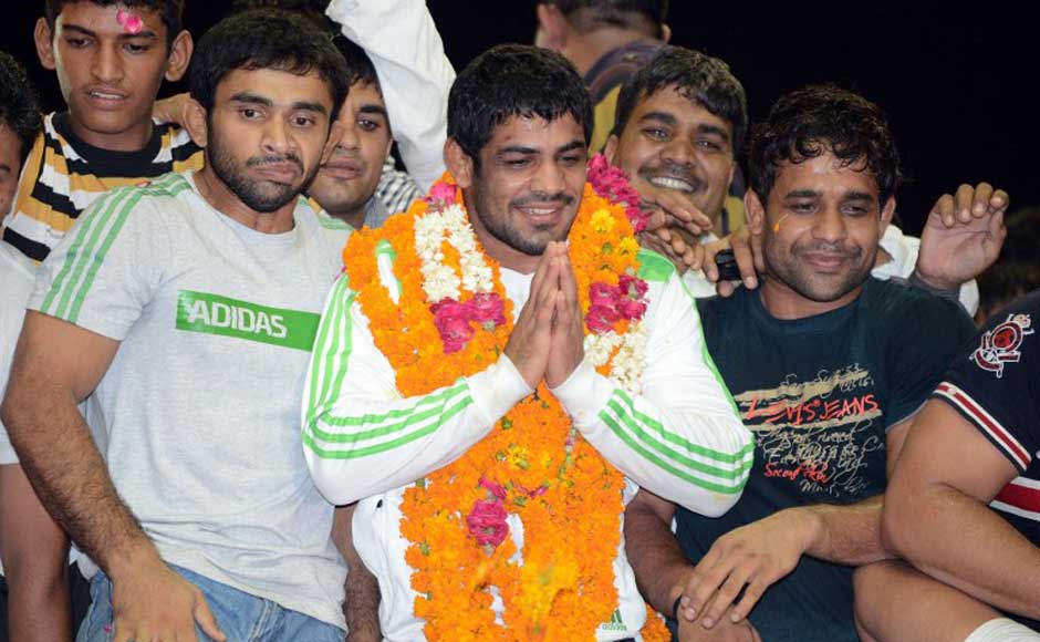 Images: Olympic heroes Sushil, Yogeshwar return home Images: Olympic heroes Sushil, Yogeshwar return home