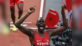 Rudisha wins 800m gold in world record time