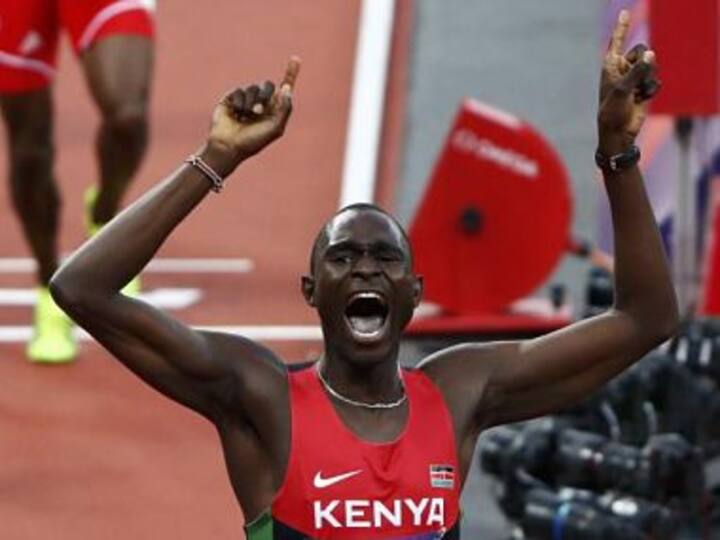 Rudisha wins 800m gold in world record time