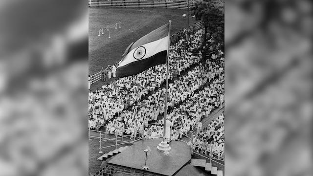 Images: How India ushered in its first Independence Day – Firstpost