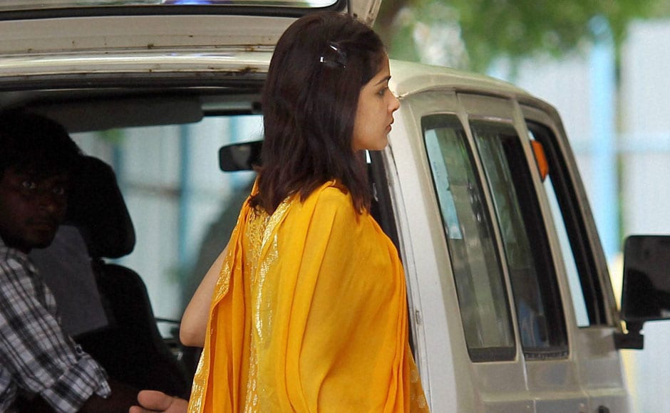 Vilasrao Deshmukh's daughter-in-law actress Genelia D'Souza arrives at the hospital. PTI Vilasrao Deshmukh's daughter-in-law actress Genelia D'Souza arrives at the hospital. PTI