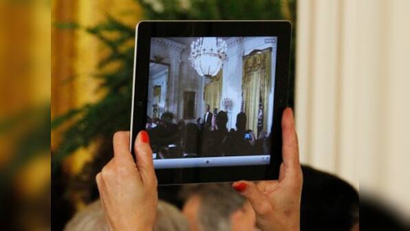 Apple vs Google gets dirtier: No built-in YouTube app for iOS 6 