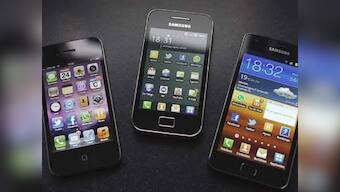 Apple gets Dec date for injunction plea against Samsung phones