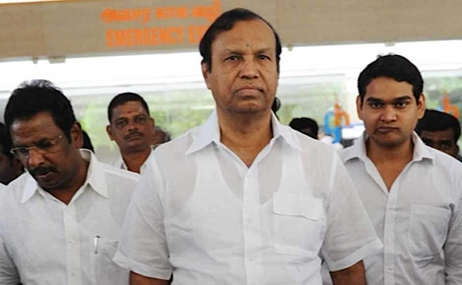 Union Minister and DMK leader TR Balu visited Union Minister Vilasrao Deshmukh last week at the Global Hospitals in Chennai where he was admitted. Deshmukh passed away today afternoon. Firstpost Union Minister and DMK leader TR Balu visited Union Minister Vilasrao Deshmukh last week at the Global Hospitals in Chennai where he was admitted. Deshmukh passed away today afternoon. Firstpost