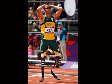 Disappointment for 'Blade Runner' after relay teammate falls  Disappointment for 'Blade Runner' after relay teammate falls