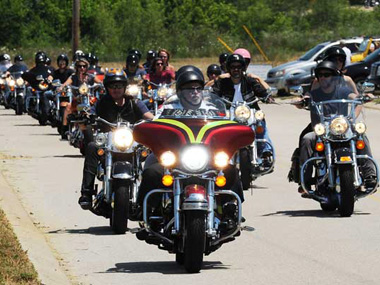 'Invisible bike helmet' that keeps hair intact and head safe 'Invisible bike helmet' that keeps hair intact and head safe