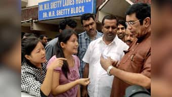 Free text apps: Will the govt's SMS ban work?  