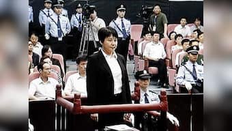 Murder, confession by Bo Xilai's wife raises questions in China