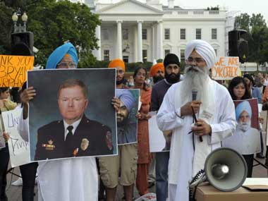 US Gurdwara shooting: Badal meets injured, appeals for peace US Gurdwara shooting: Badal meets injured, appeals for peace