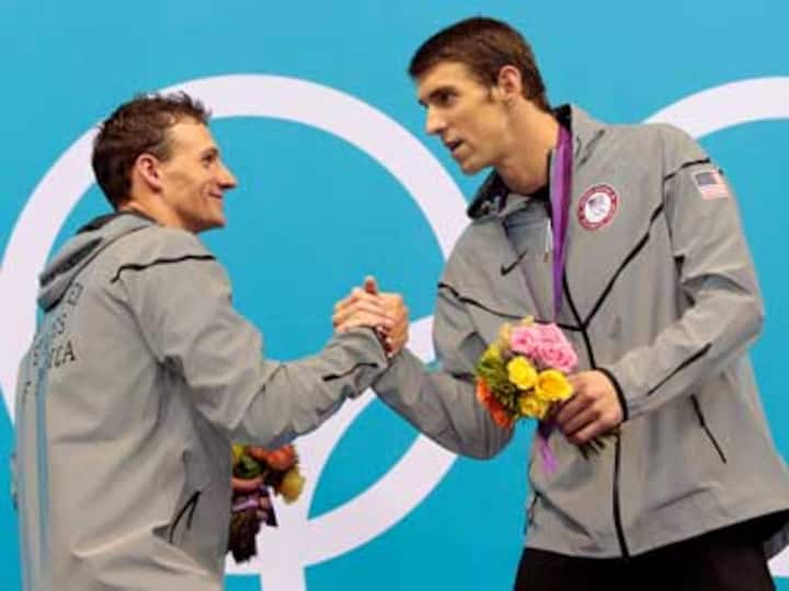 Phelps beats Lochte to win 200m butterfly; claims 20th Olympics medal Phelps beats Lochte to win 200m butterfly; claims 20th Olympics medal