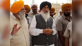 Punjab CM Badal asks US authorities to ensure sanctity of shrines