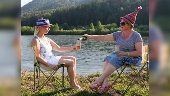 Russians voted world's worst dressed tourists