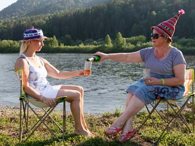 Russians voted world's worst dressed tourists Russians voted world's worst dressed tourists