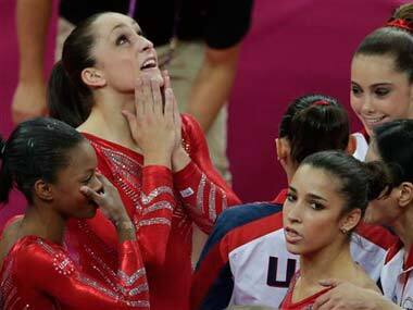 US women gymnasts get Twitter love from Bieber