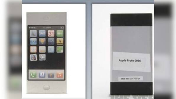 Apple shows 40 versions of the iPhone at Samsung trial – Firstpost