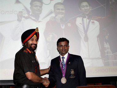Army promotes shooter Vijay Kumar, will help him become officer Army promotes shooter Vijay Kumar, will help him become officer