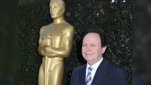 Billy Crystal writing book on ageing