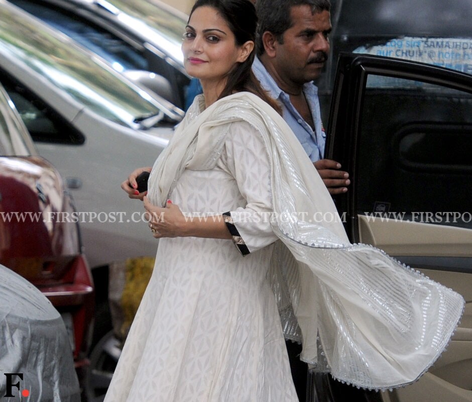 Alvira Khan celebrates Eid with her family. Sachin Gokhale/Firstpost Alvira Khan celebrates Eid with her family. Sachin Gokhale/Firstpost