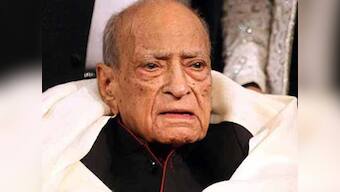 Veteran actor AK Hangal passes away