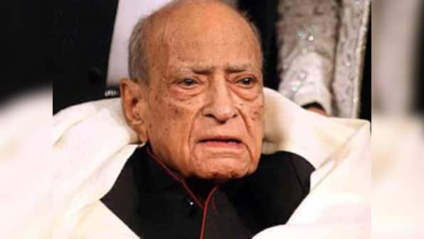 Veteran actor AK Hangal passes away