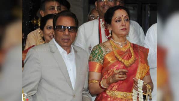Hema Malini says hubby Dharmendra is the king of romance