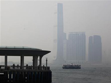 Worst air pollution in 2 yrs hits Hong Kong Worst air pollution in 2 yrs hits Hong Kong