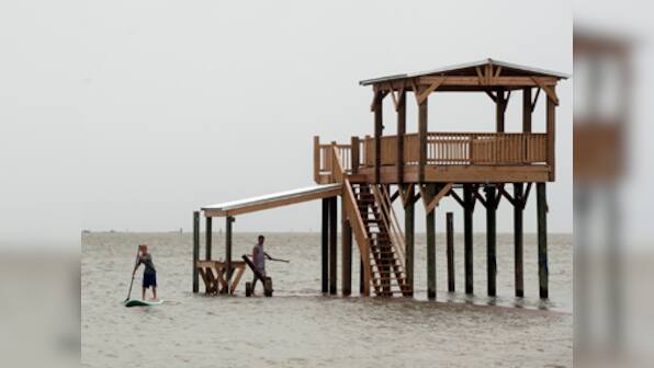 Isaac makes landfall in Lousiana, leaves over 170,000 in dark