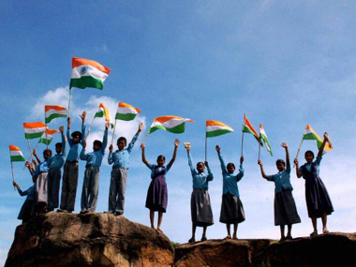 Someone give me back my special Independence Day feelings please 