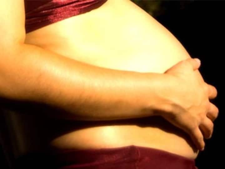 Obese mothers bad for child's development Obese mothers bad for child's development