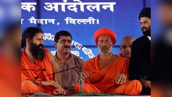 VIF, Baba Ramdev differed on methods to fight graft: Gurumurthy
