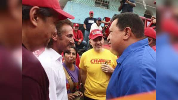 Sean Penn campaigns with Venezuela's Chavez