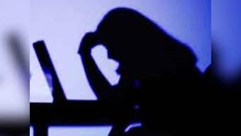 Stress passed on to daughters but not sons: Study