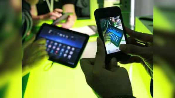 Indian IT hardware market stands at $15.8 bn in FY15; phablets up 527%