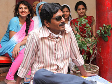 Movie Review: Gangs Of Wasseypur Part 2 is fast and furious Movie Review: Gangs Of Wasseypur Part 2 is fast and furious