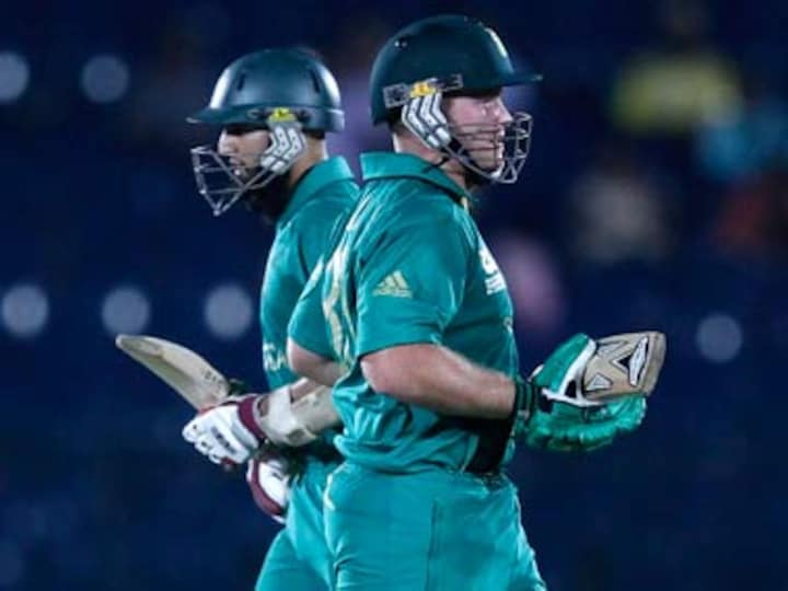 World T20 as it happened: Hussey, Watson steer Aussies to win