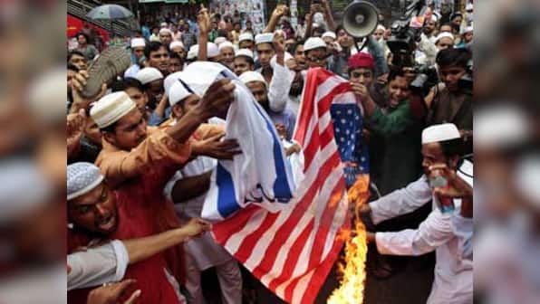 Bangladesh blocks YouTube over anti-Islamic film