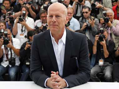 Bruce Willis is not suing iTunes over 'inheritance', says wife Bruce Willis is not suing iTunes over 'inheritance', says wife