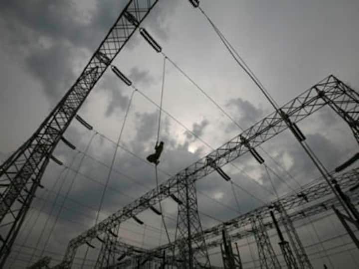 CAG reports losses worth Rs 200 cr in Himachal power plant 
