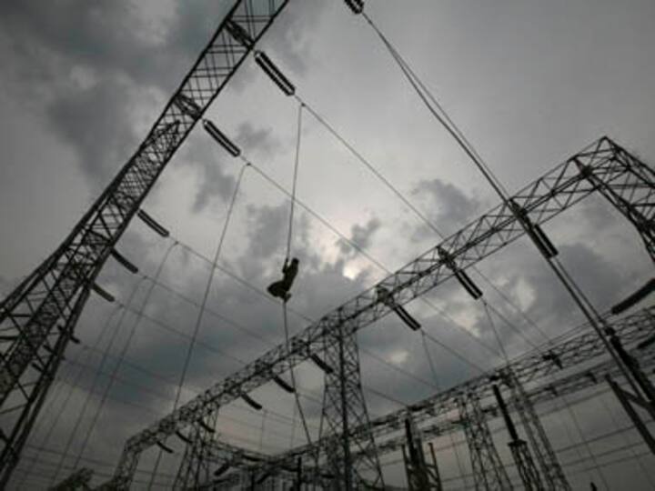 Power package is a bailout for politicians, not discoms