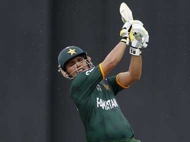 Veterans Shoaib Malik and Kamran Akmal left out of Pakistan's World Cup squad Veterans Shoaib Malik and Kamran Akmal left out of Pakistan's World Cup squad