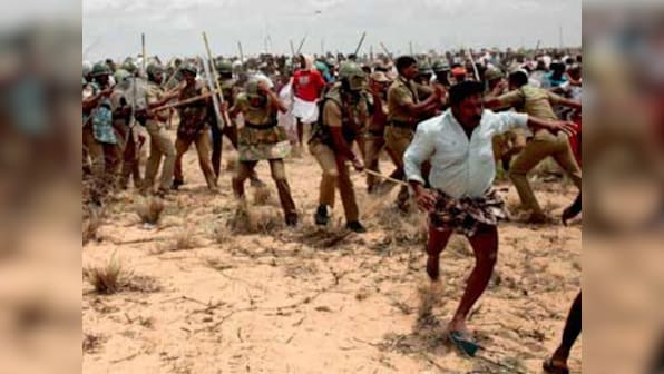 Kudankulam protests turn violent, Jaya reviews situation